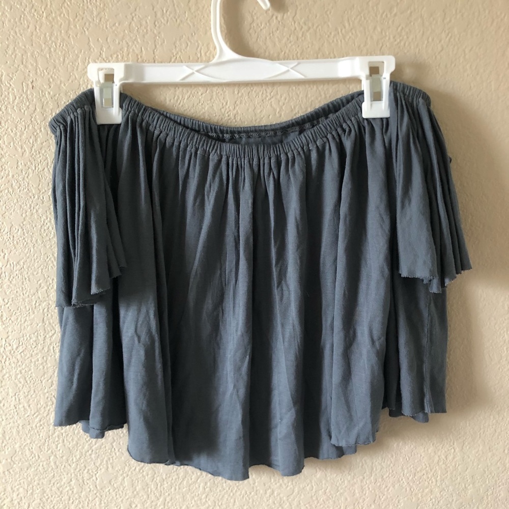 truly madly deeply off the shoulder top!!